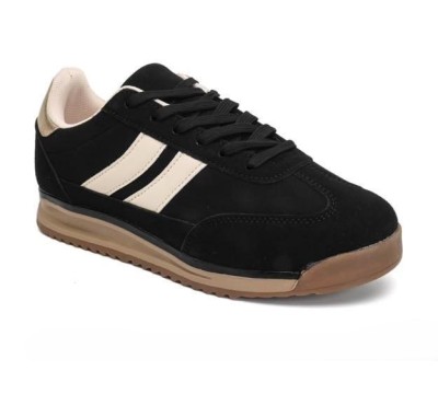 R132 BLACK