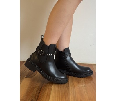 XH9 BLACK