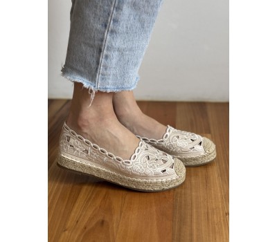 CR-57 BEIGE
