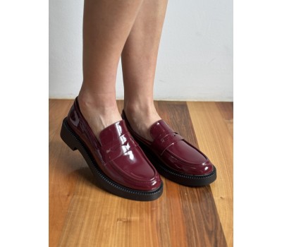 GU028 MAROON