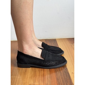GU032 BLACK