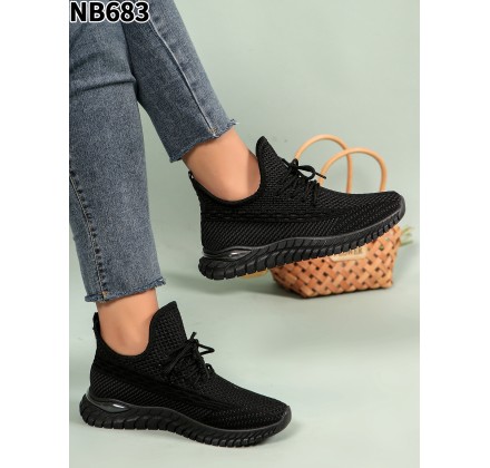 NB683 BLACK