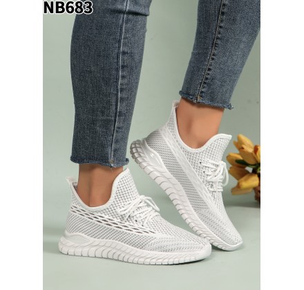 NB683 WHITE