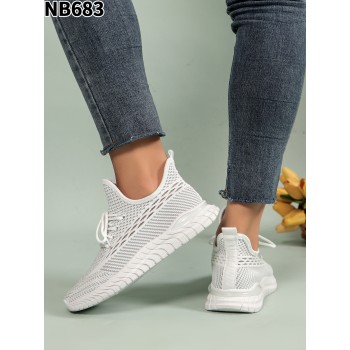 NB683 WHITE