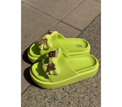 SD2011-8 GREEN
