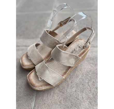 SD9121-19 BEIGE