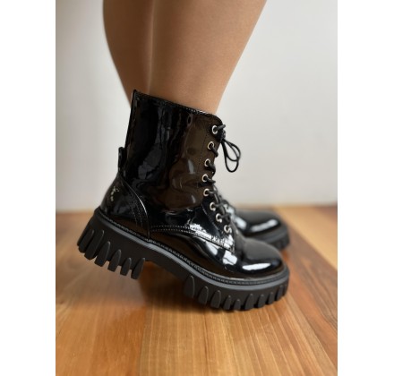 19 BLACK L