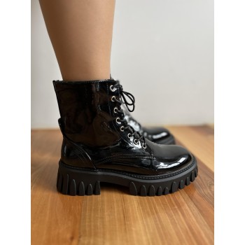 19 BLACK L
