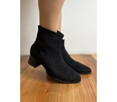 FS095 BLACK SUEDE TU